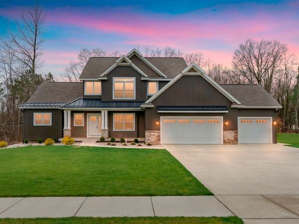 5414 Bradley Court, Kalamazoo, MI 49009