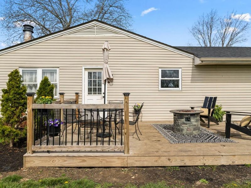 8969 Franklin Trenton Road, Franklin Twp, OH 45005 Photo 7