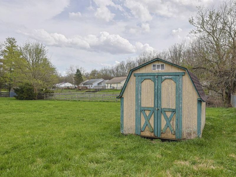 1/2 Flintstone Drive, Harrison, OH 45030 Photo 33