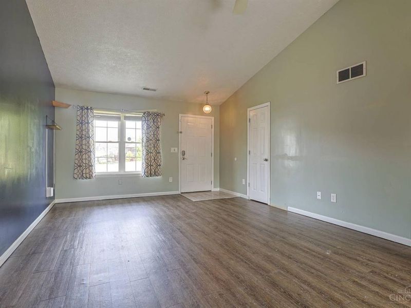 1/2 Flintstone Drive, Harrison, OH 45030 Photo 4