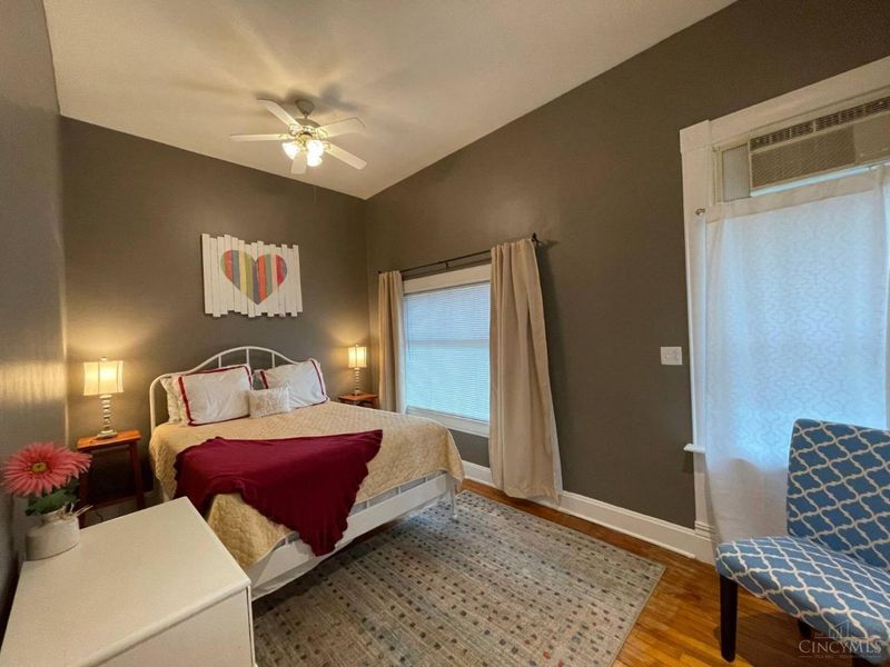 308 E Main Street, Mason, OH 45040 Photo 4