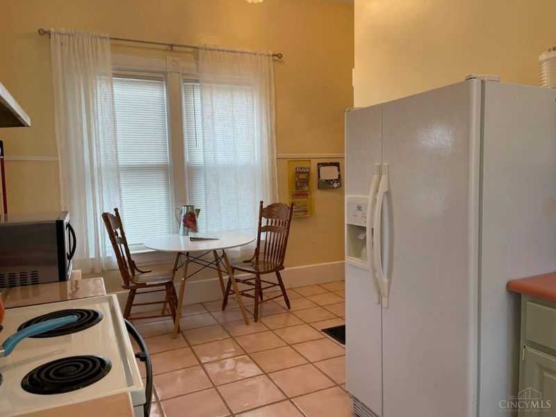 308 E Main Street, Mason, OH 45040 Photo 7