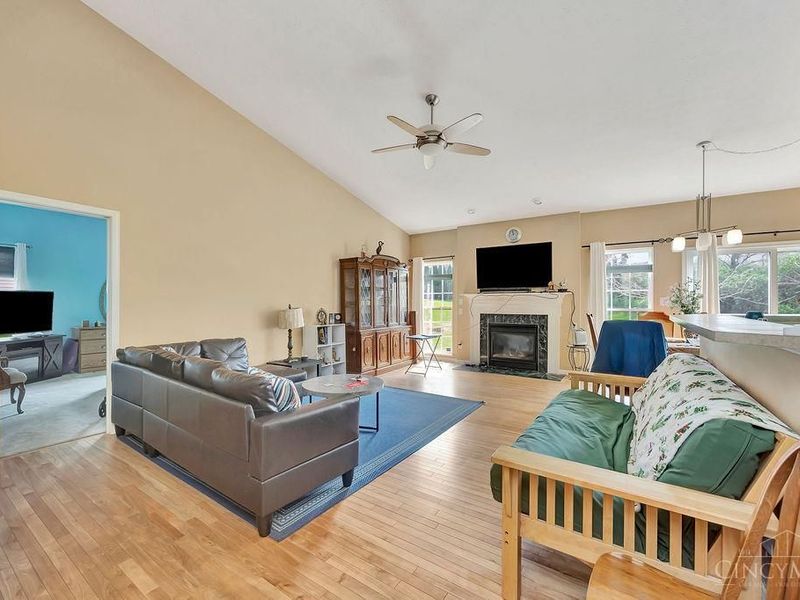 2779 Stone Mill Way, Fairfield Twp, OH 45011 Photo 2