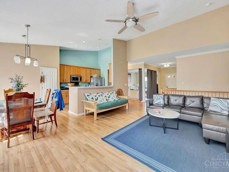 2779 Stone Mill Way, Fairfield Twp, OH 45011 Photo 4