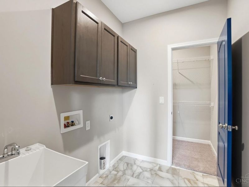 2615 Golden Leaf Drive, Beavercreek, OH 45431 Photo 16