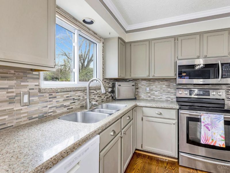 7819 Moatbridge Court, West Chester, OH 45069 Photo 11