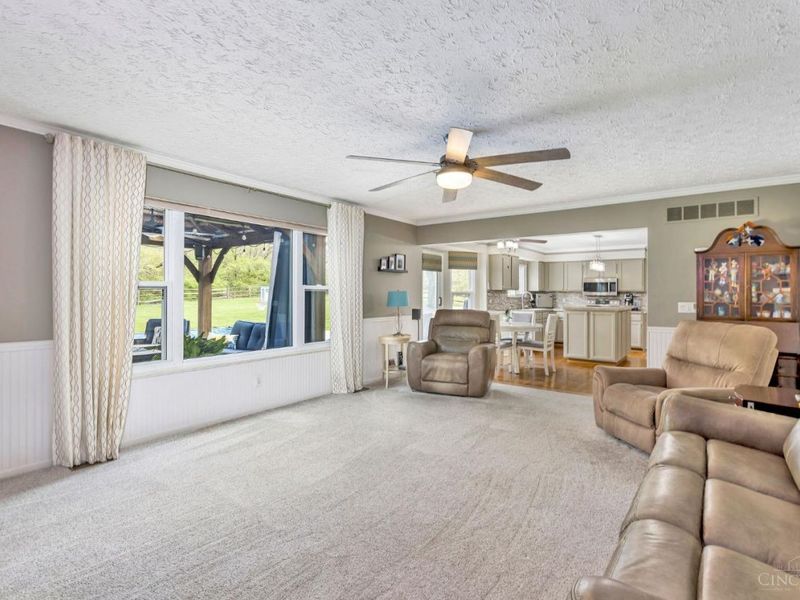 7819 Moatbridge Court, West Chester, OH 45069 Photo 8