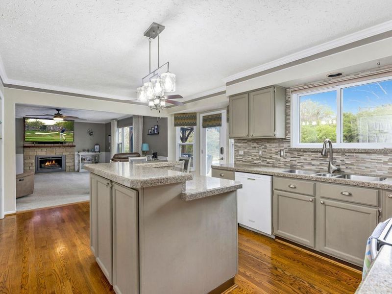 7819 Moatbridge Court, West Chester, OH 45069 Photo 9