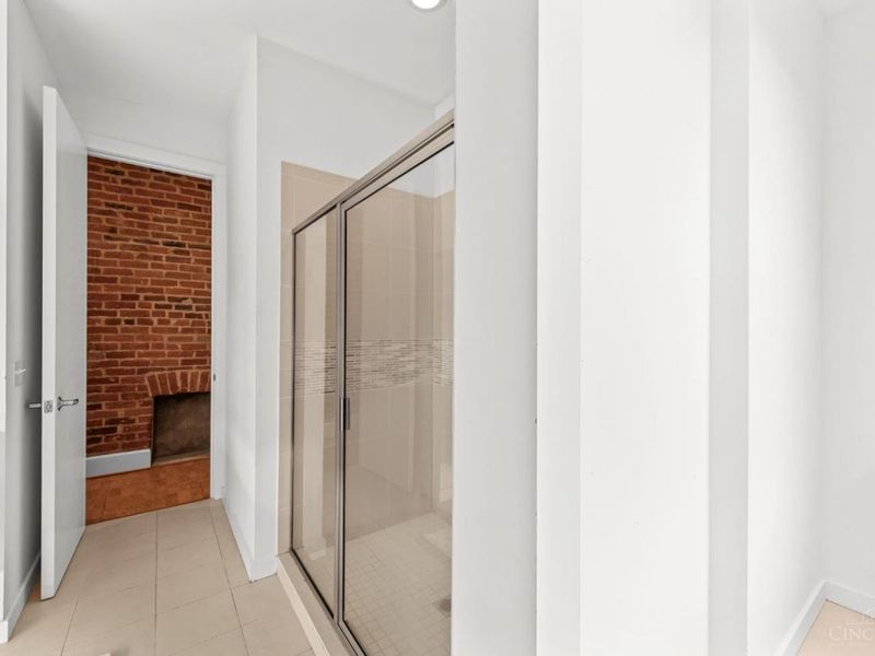 1222 Republic Street, Unit 2, Cincinnati, OH 45202 Photo 20