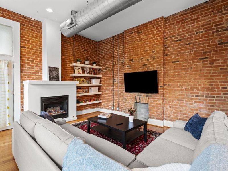 1222 Republic Street, Unit 2, Cincinnati, OH 45202 Photo 8