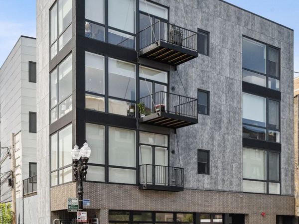 4410 N Clark Street , Unit 306, Chicago, IL 60640