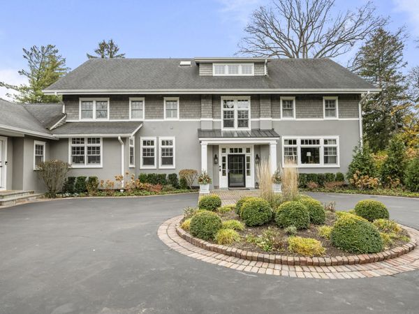 140 Birch Street, Winnetka, IL 60093