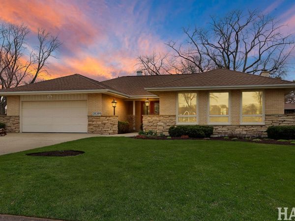 35399 N Donald Court, Ingleside, IL 60041