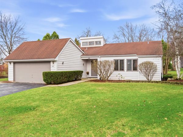 1889 Winkler Court , Lisle, IL 60532