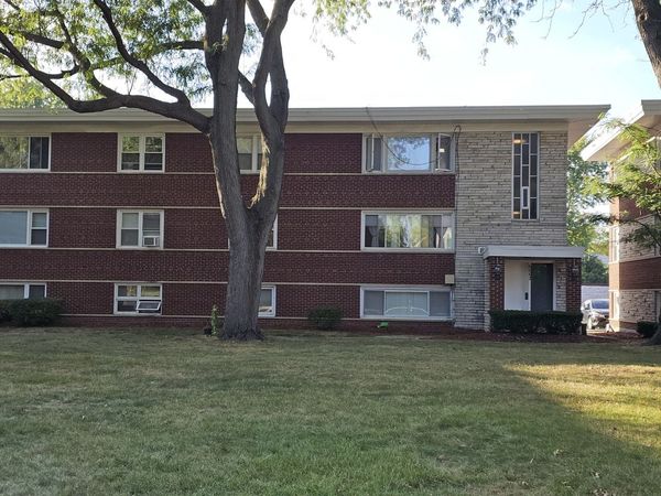 6862 W Lode Drive, Unit 2A, Worth, IL 60482