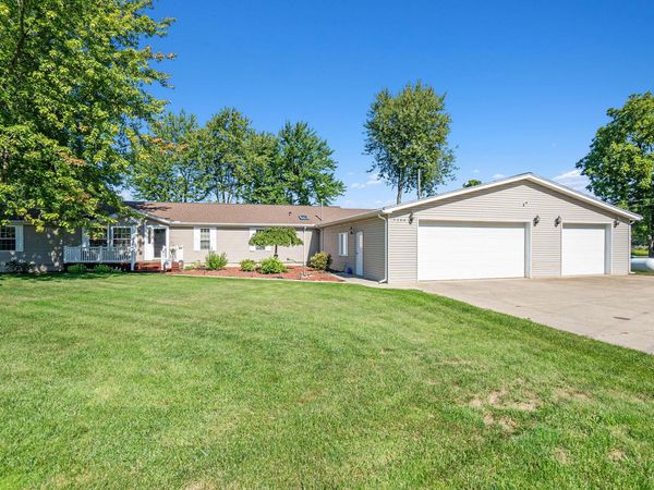 9266 E Francis Road, Hesperia, MI 49421