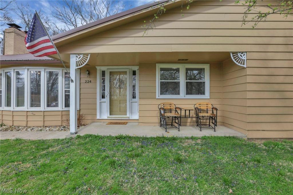 224 Brentwood Drive , Newark, OH 43055 Main Photo