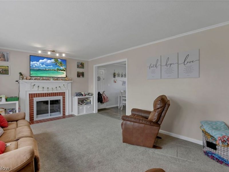 224 Brentwood Drive, Newark, OH 43055 Photo 5