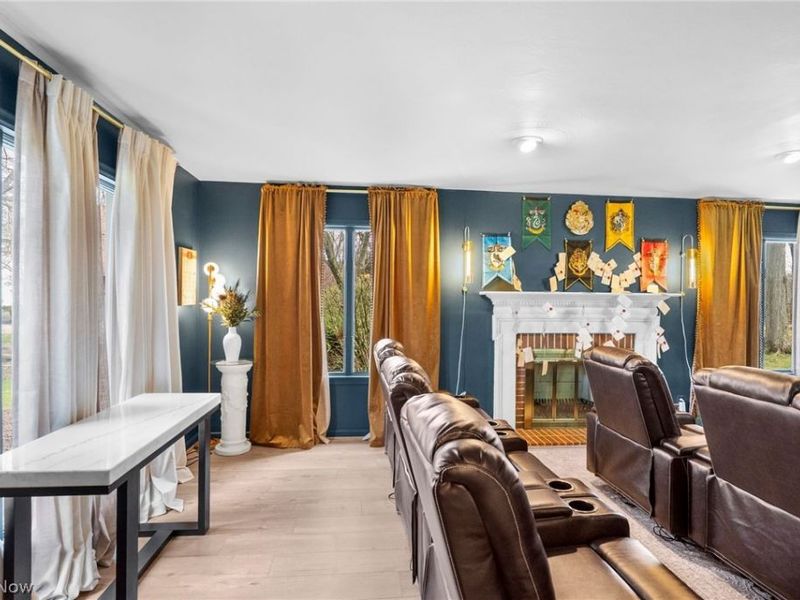 1969 Twin Oaks Drive , Girard, OH 44420 Photo 12