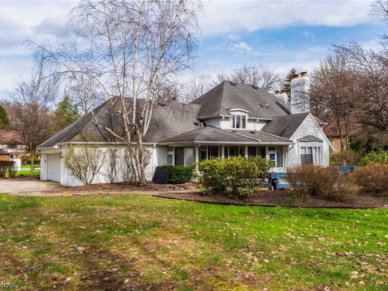 1969 Twin Oaks Drive , Girard, OH 44420 Photo 35