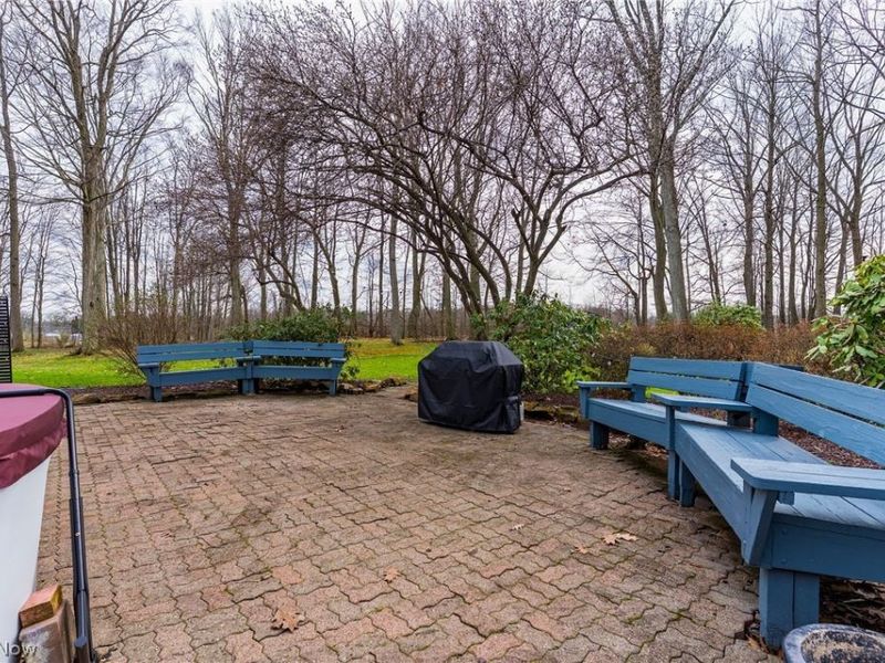 1969 Twin Oaks Drive , Girard, OH 44420 Photo 37