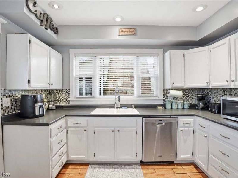 507 3rd Street , Marietta, OH 45750 Photo 17