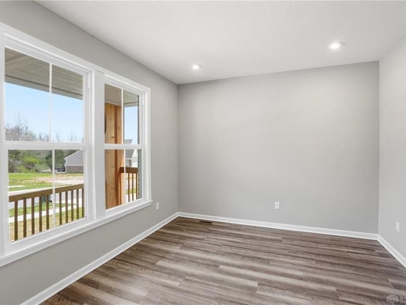 2615 Golden Leaf Drive, Beavercreek, OH 45431 Photo 10