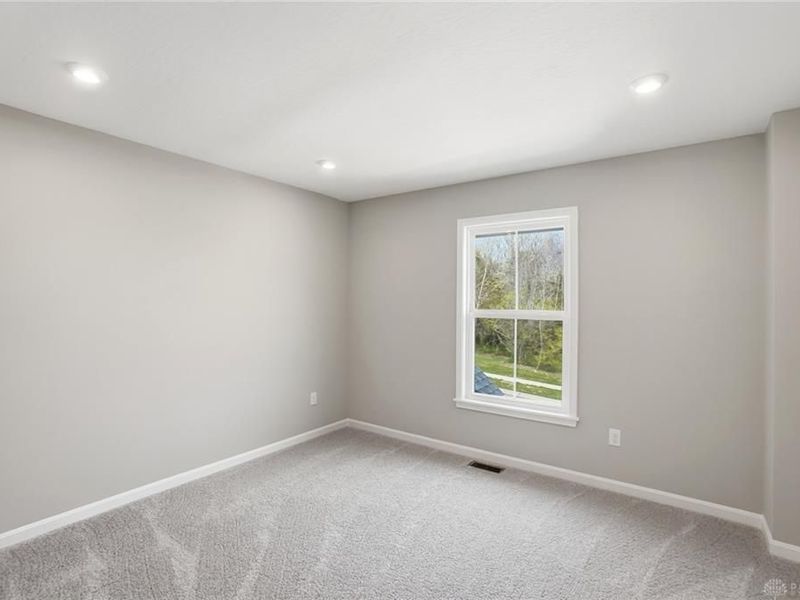 2615 Golden Leaf Drive, Beavercreek, OH 45431 Photo 19