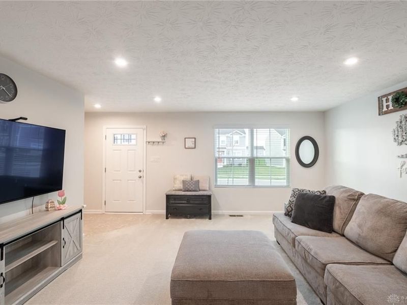 4341 Purple Aster Court, Dayton, OH 45404 Photo 2