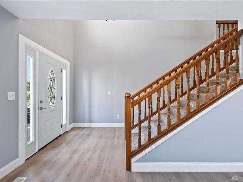 6660 Deer Bluff Drive, Huber Heights, OH 45424 Photo 3