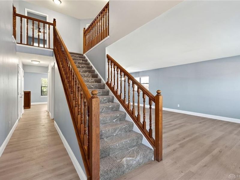 6660 Deer Bluff Drive, Huber Heights, OH 45424 Photo 5