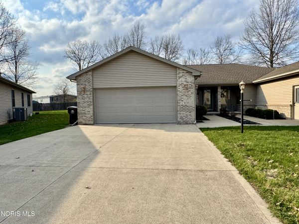 1650 Fairlawn Street, Defiance, OH 43512