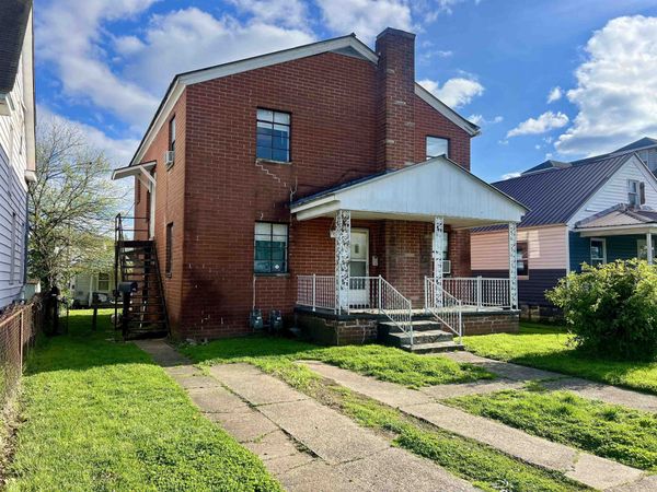 829 Washinigton Ave, Huntington, WV 25704