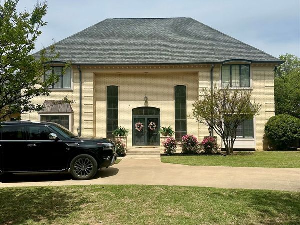 2615 Ridgeway, Ardmore, OK 73401