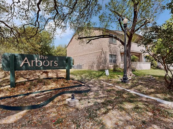 8210 Bent Tree RD, Unit 104, Austin, TX 78759