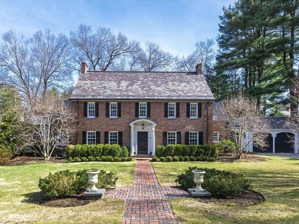 10 Clark Rd, Wellesley, MA 02481