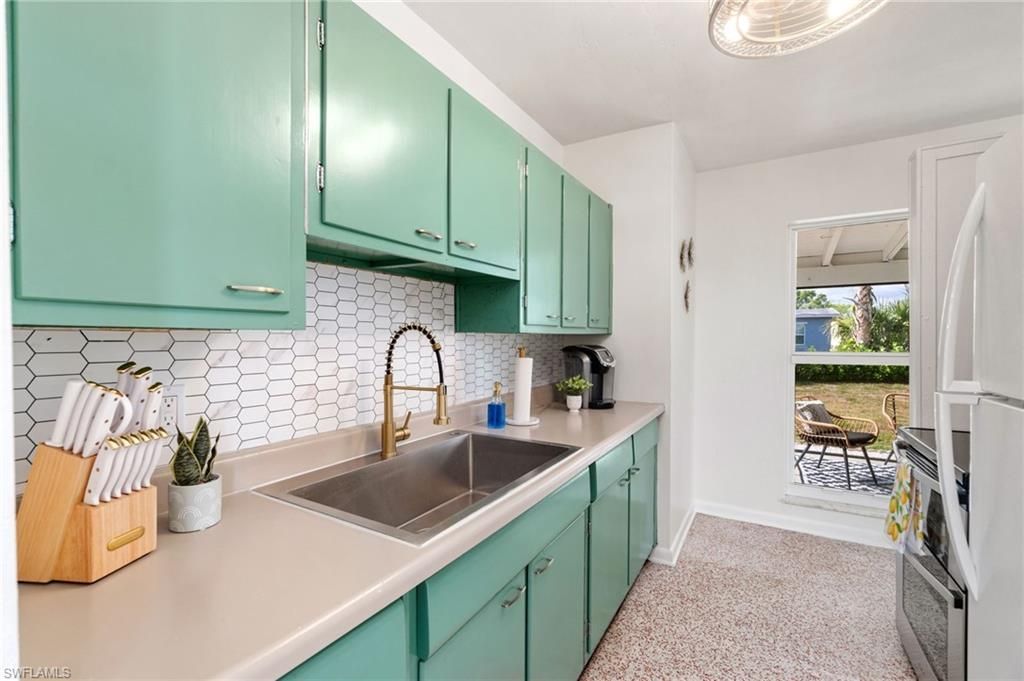 21898 Catherine Ave , Port Charlotte, FL 33952 Photo