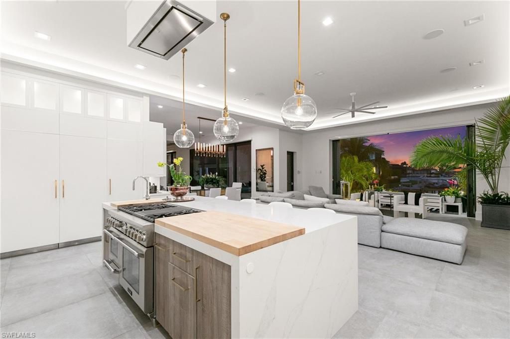 981 Aster Ct , Marco Island, FL 34145 Photo