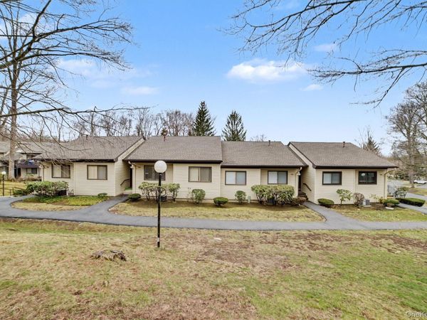 129 Columbia Court , Unit D, Yorktown Heights, NY 10598