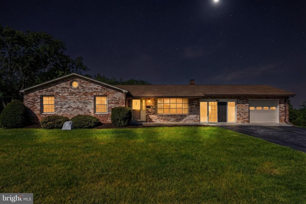 731 Kendrick Ford Road , Front Royal, VA 22630 Main Photo