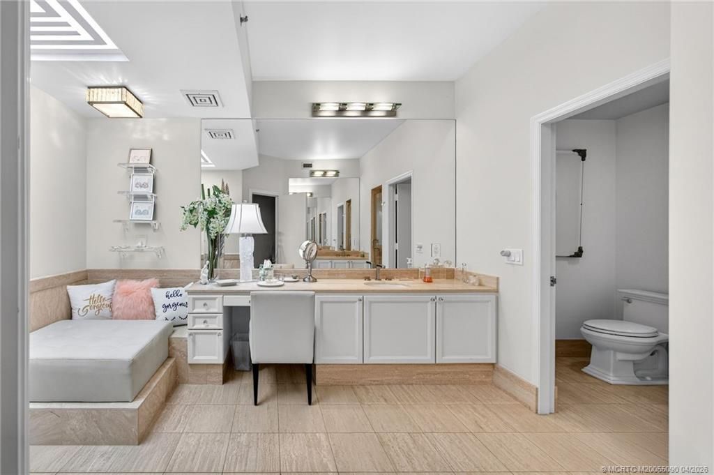 2920 SE Dune Drive, Unit 420, Stuart, FL 34996 Photo