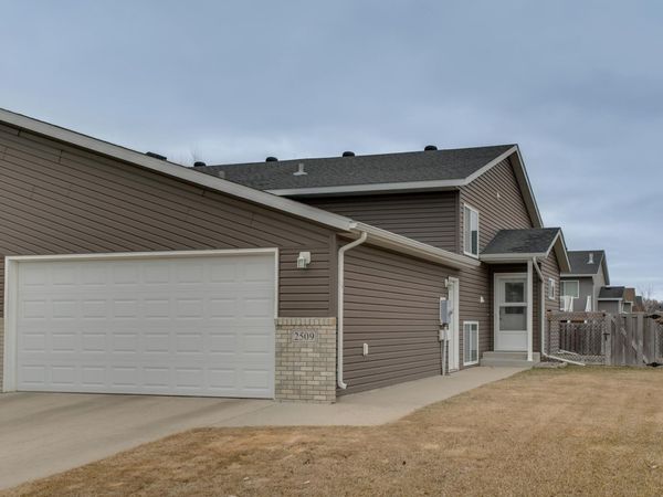 2509 8th Court W, West Fargo, ND 58078