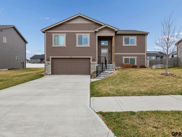 7333 N 166 Street, Bennington, NE 68007