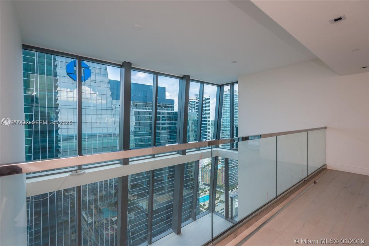 1451 Brickell Ave , Unit 4004, Miami, FL 33131 Photo