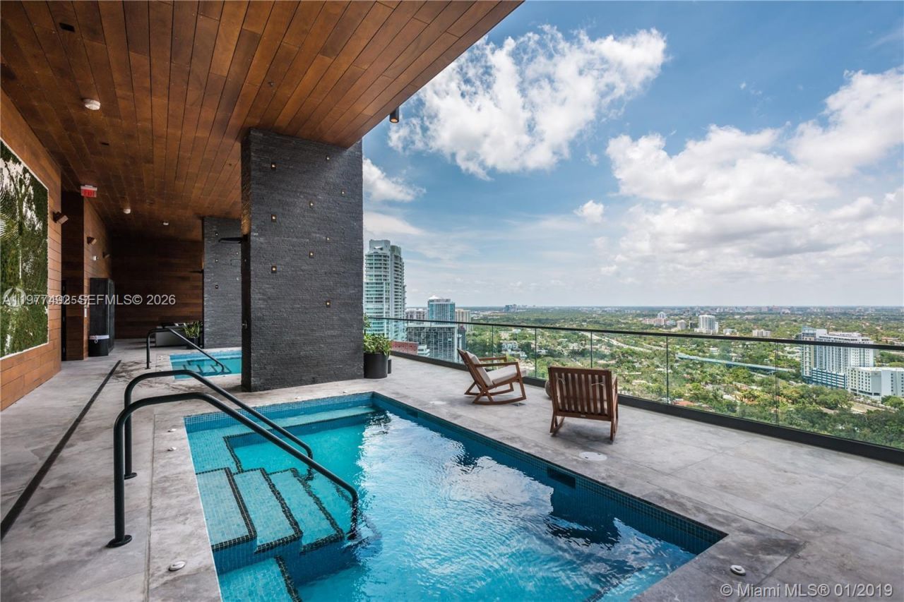 1451 Brickell Ave , Unit 4004, Miami, FL 33131 Photo