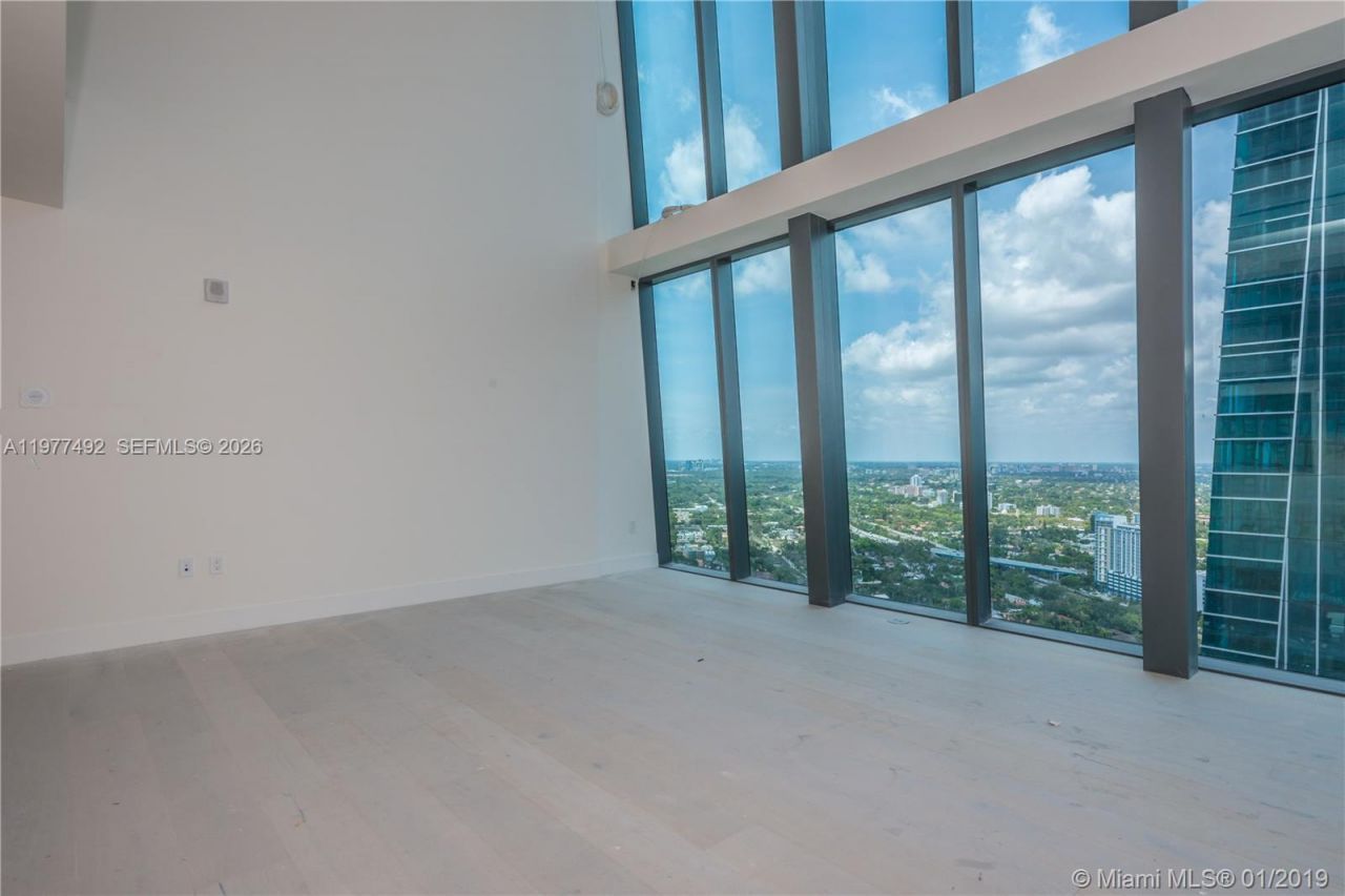 1451 Brickell Ave , Unit 4004, Miami, FL 33131 Photo
