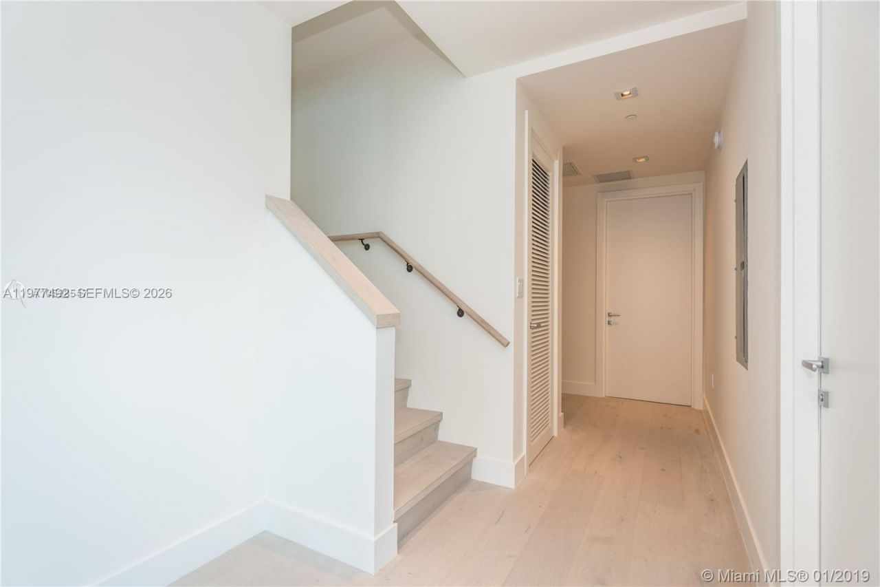 1451 Brickell Ave , Unit 4004, Miami, FL 33131 Photo