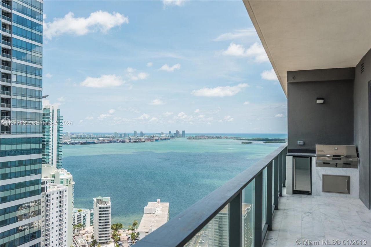 1451 Brickell Ave , Unit 4004, Miami, FL 33131 Photo