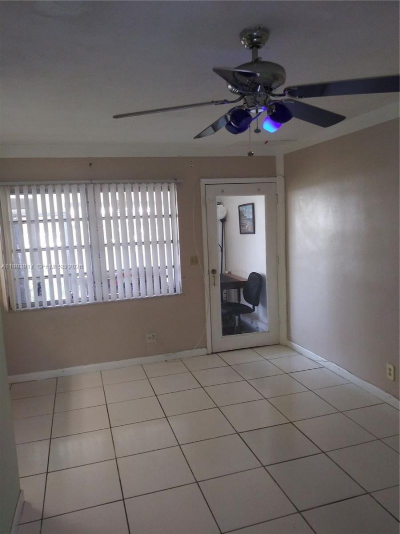 141 NE 10th Ave , Unit 29B, Hallandale Beach, FL 33009 Photo