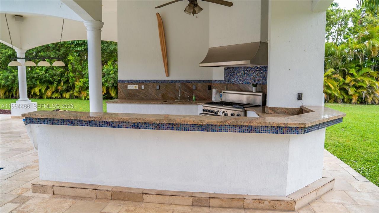 6200 SW 97th Ave , Miami, FL 33173 Photo